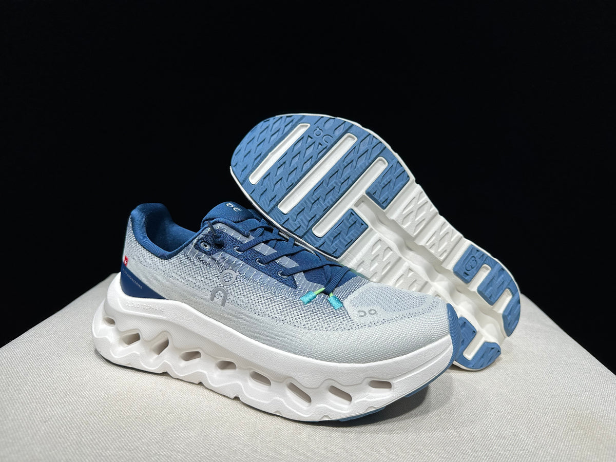 On Cloudtilt Sneakers